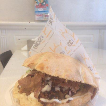 Pizzeria Bombo Pizza